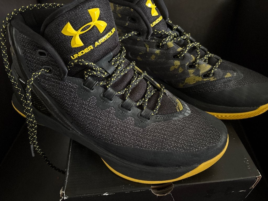 Stephen Curry NBA Under Armour Curry 3 "SC Camo, Ophalen of Verzenden, Zo goed als nieuw, Overige sporten, Overige typen