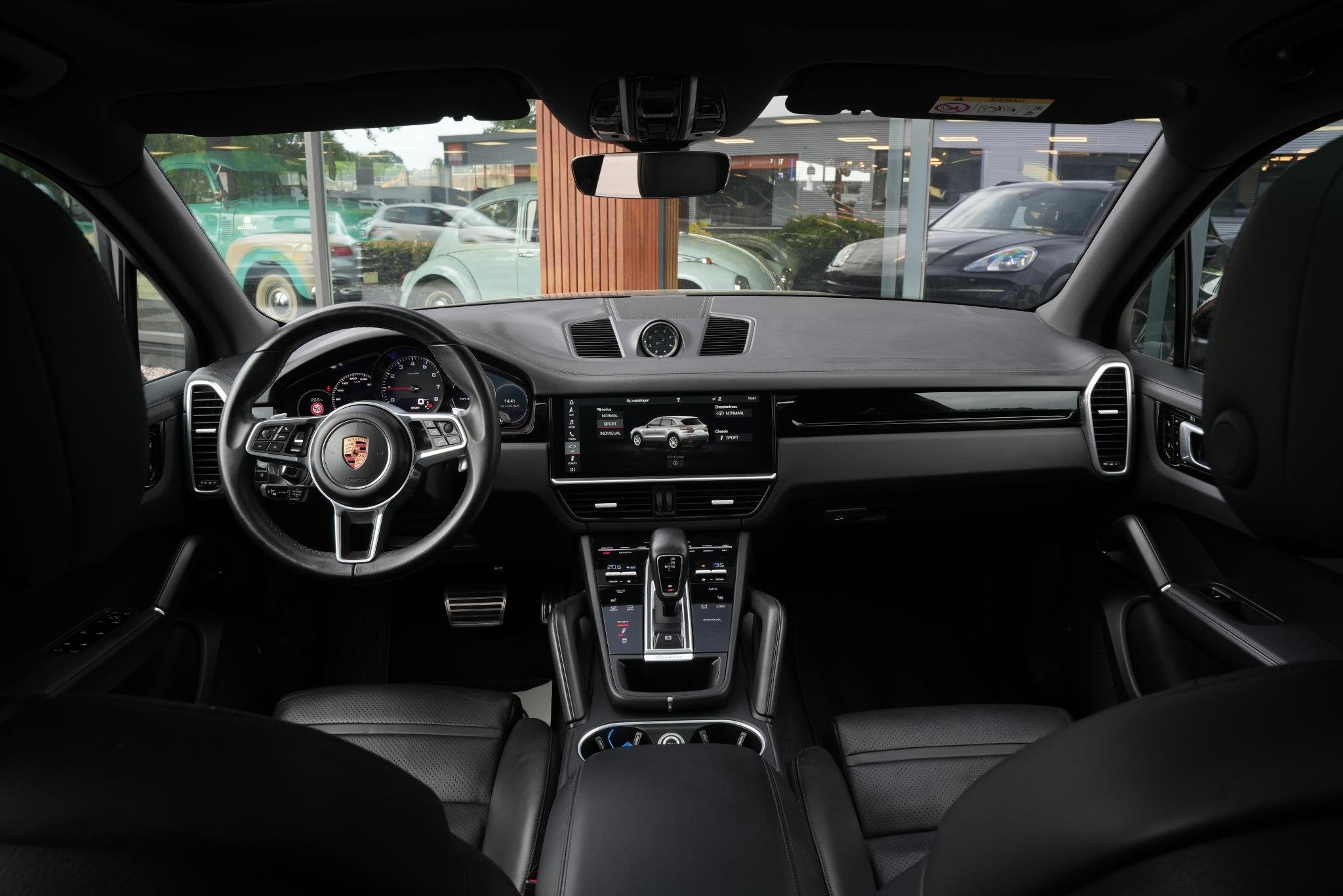 Foto 6 van Porsche Cayenne 2.9 S Panoramadak SportChrono Leer Stuurverw
