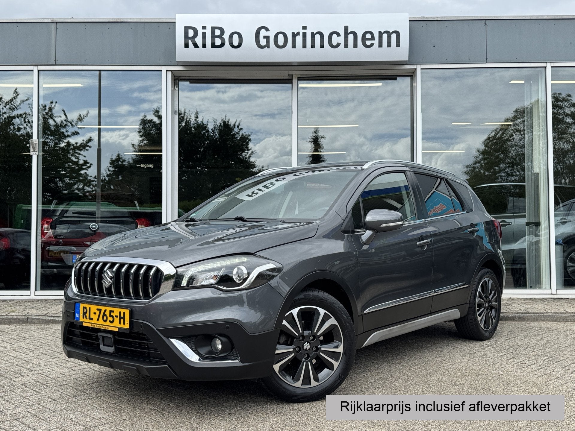 Suzuki S-Cross 1.4 Boosterjet High Executive * Trekhaak * Ac, 12 maanden, 4 cilinders, 400 kg, 49 €/maand