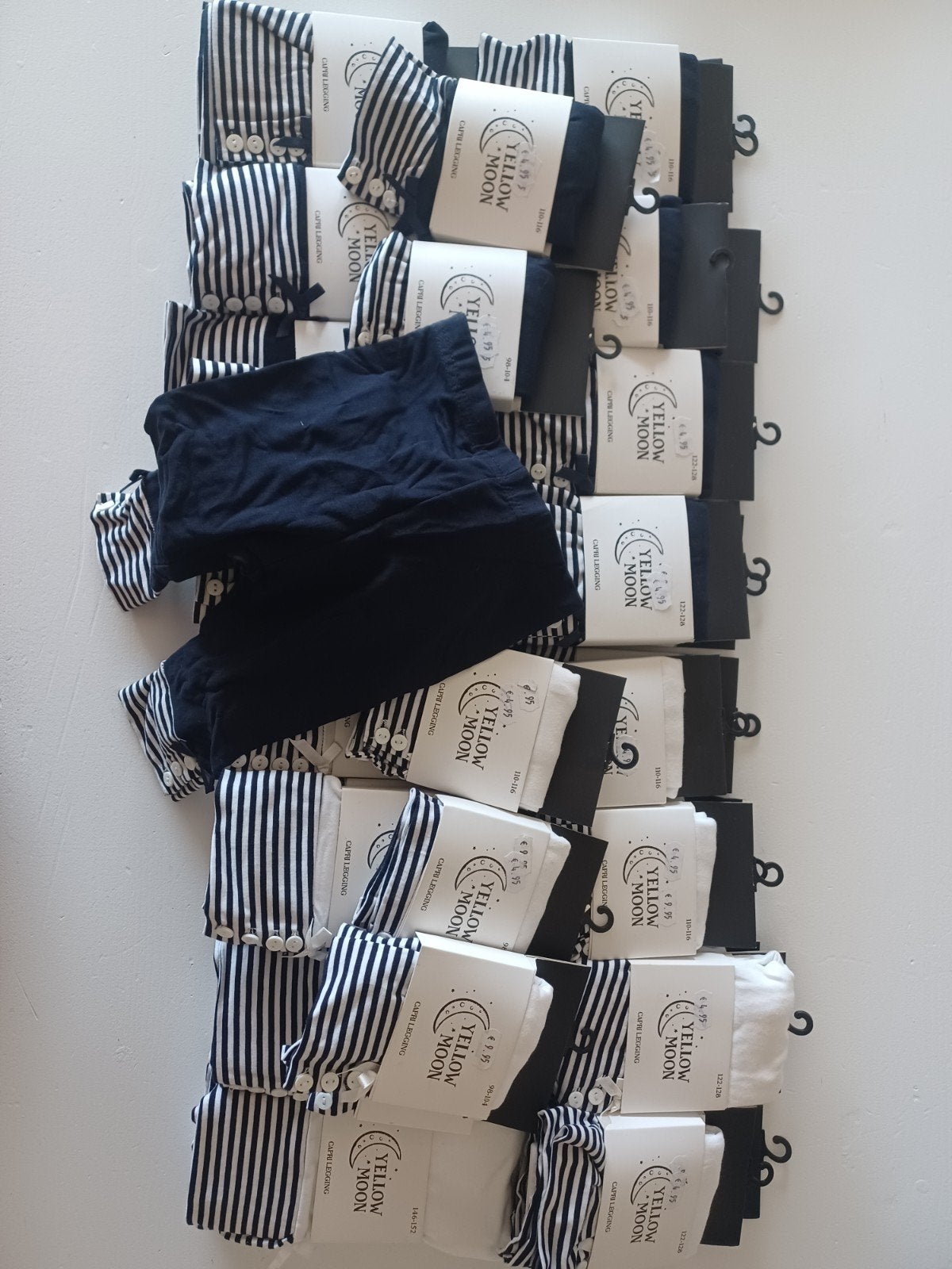 partij capri leggings yellow moon, Kinderen en Baby's, Ophalen of Verzenden, Nieuw, Yellow moon, Meisje