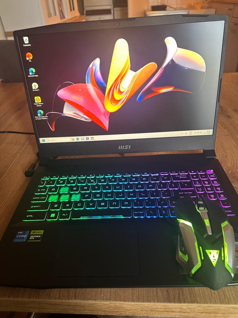MSI Katana 15, Computers en Software, Windows Laptops, Ophalen, MSI, 2 tot 3 Ghz, 15 inch