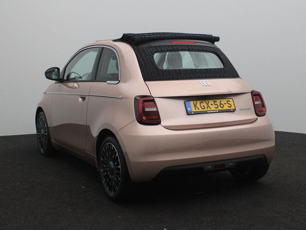 Fiat 500 1.0 Hybrid La Prima | Demo | Beschikbaar per 1-8-20, 12 maanden, Euro 6, 4 stoelen, Origineel Nederlands