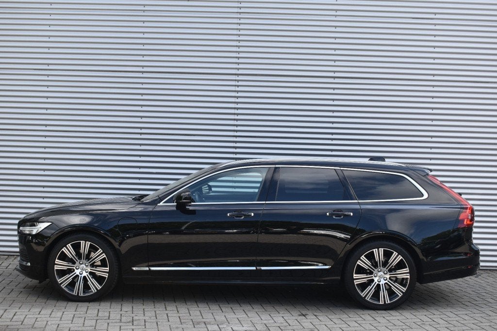 Volvo V90 2.0 T6 PHEV AWD INSCRIPTION / HEAD UP / 360CAM / S, Auto's, Volvo, Automaat, V90, 1969 cc, Zwart