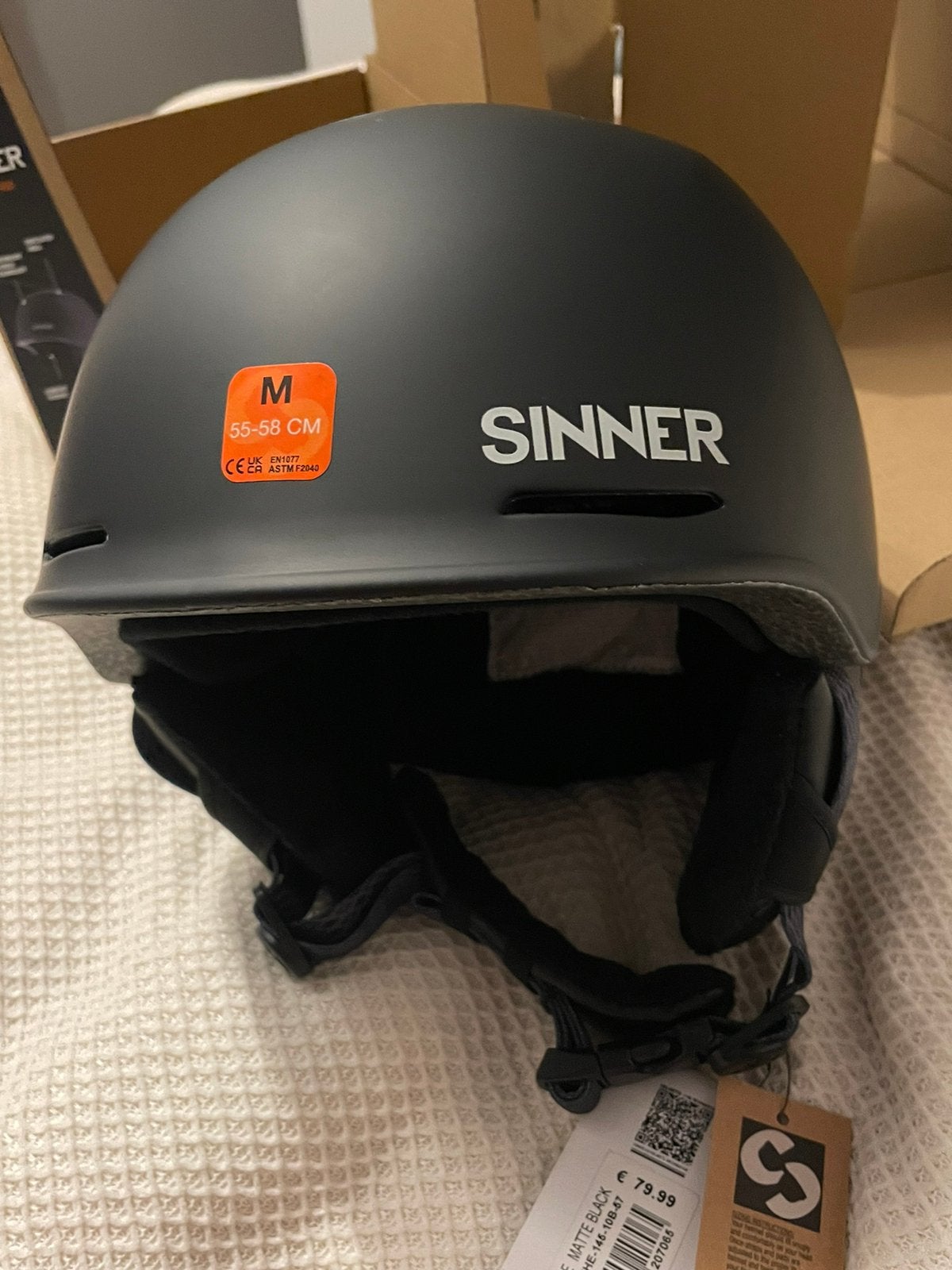 Sinner Helm Gloednieuw., Ophalen, Zo goed als nieuw