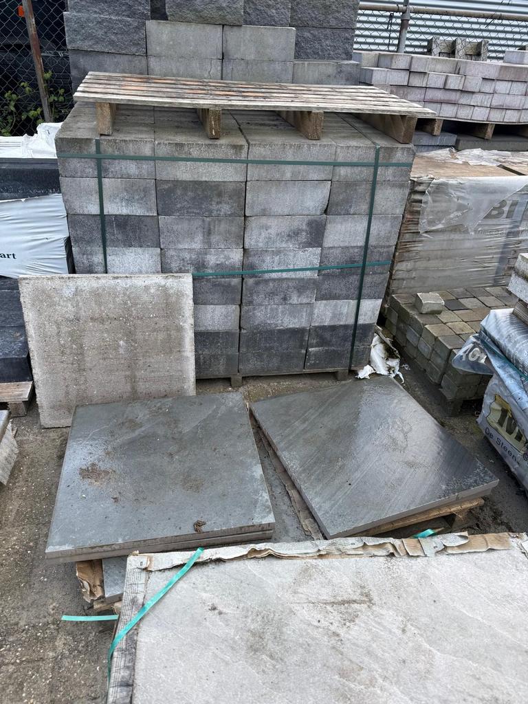 Stapelblokken 12x12x30 cm  € 1.25 per stuk, Tuin en Terras, Bielzen en Borders, Ophalen, Blok, Nieuw, Minder dan 25 cm