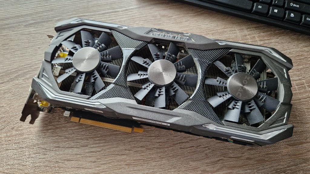 Zotac GTX1070 Amp Extreme, PCI-Express 3, GDDR6, Zo goed als nieuw, Nvidia