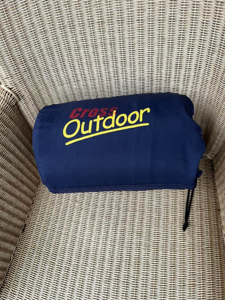 Self inflating ( zelf opblazend) matras van Cross Outdoor, Ophalen of Verzenden, Zo goed als nieuw