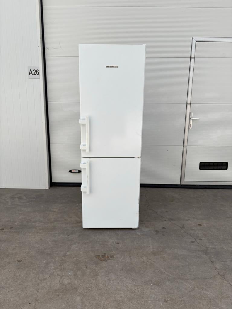 Liebherr Koelvriescombinatie 6 maanden garantie, bezorgen, Ophalen, Gebruikt, 200 liter of meer, Met aparte vriezer