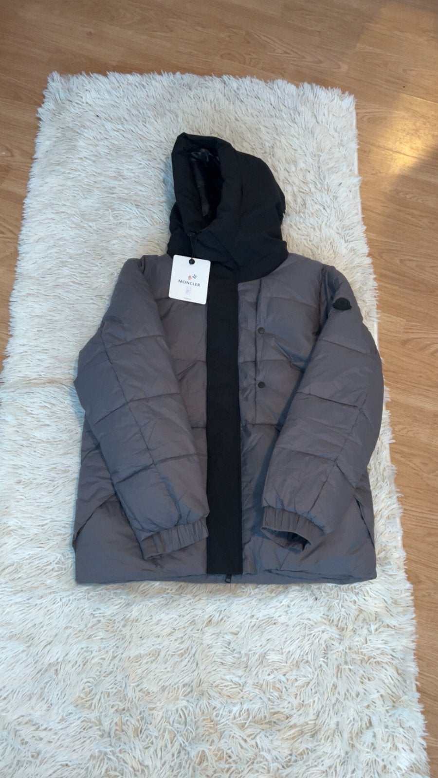 Moncler maderia, Kleding | Heren, Ophalen of Verzenden, Nieuw, Maat 48/50 (M), Grijs