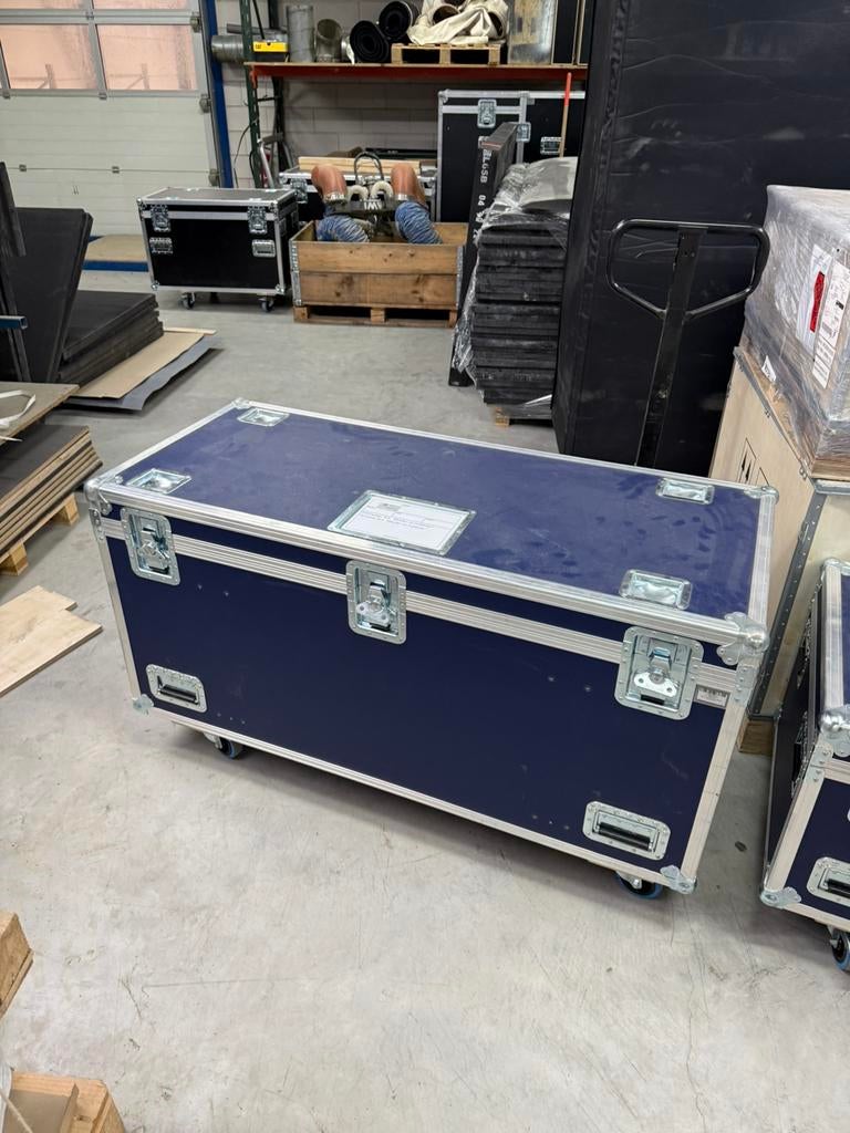 Flightcase 1380x600x780 (600inw) tente technocase penn-elcom, Ophalen, Gebruikt, Overige instrumenten, Flightcase