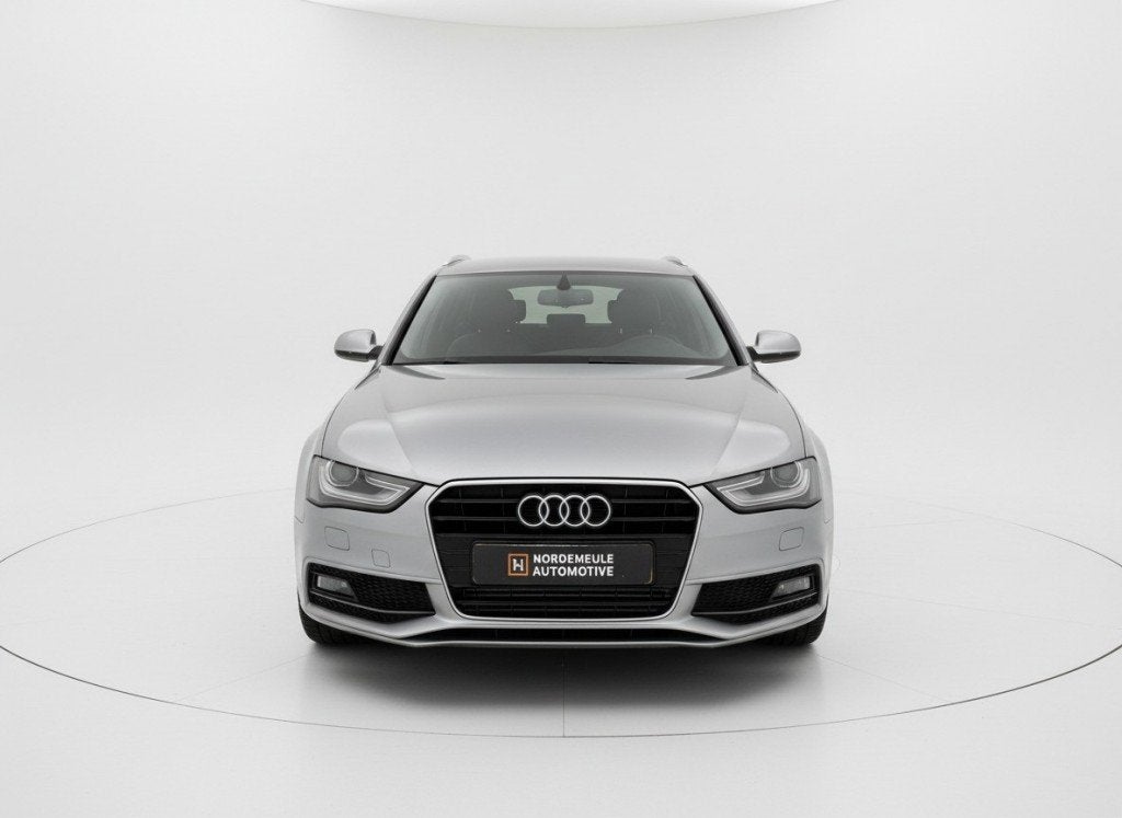 Audi A4 1.8 TFSI S Line EDITION, AUT, B&O, Navi, Auto's, Audi, Gebruikt, Euro 6, 4 cilinders, 1505 kg