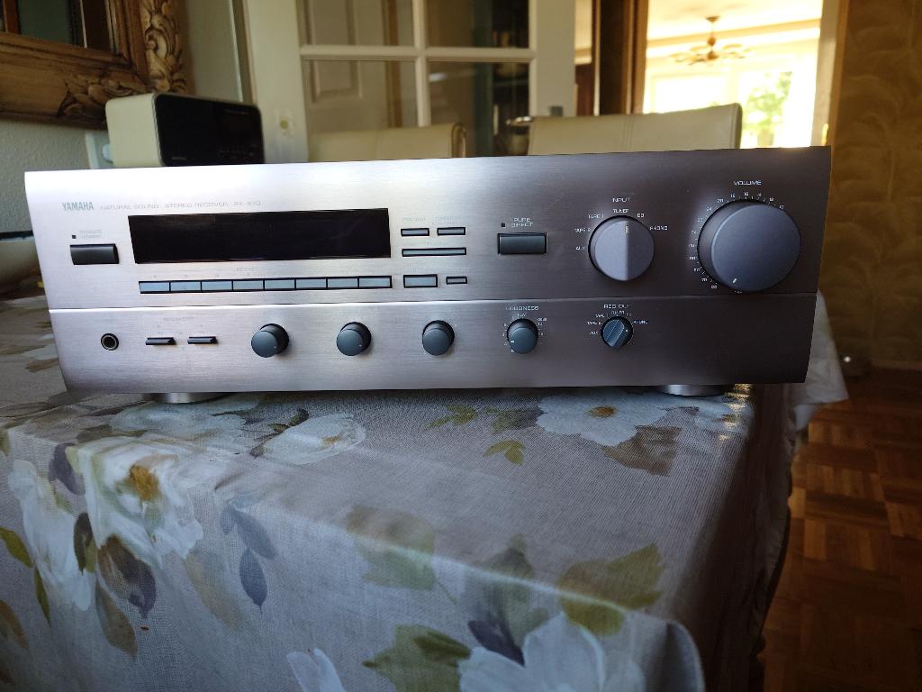 Yamaha stereo receiver RX-570, Gebruikt, Yamaha, Ophalen of Verzenden, 60 tot 120 watt