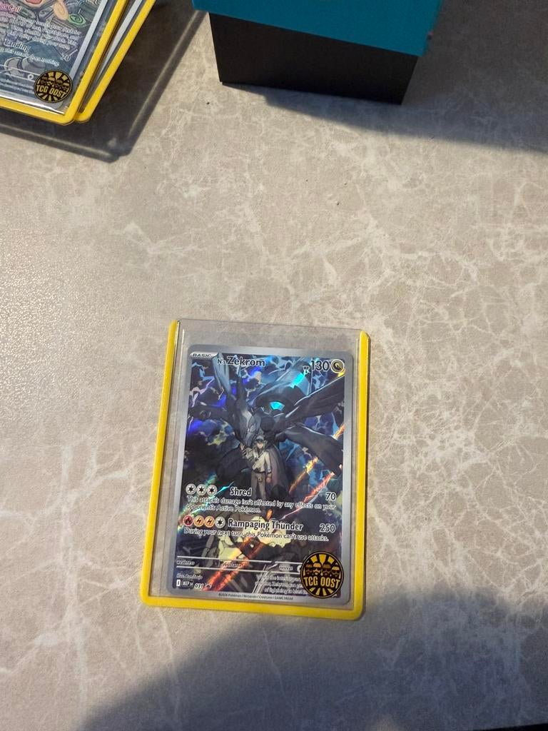 Pokémon kaart van N's Zekrom., Ophalen, Zo goed als nieuw