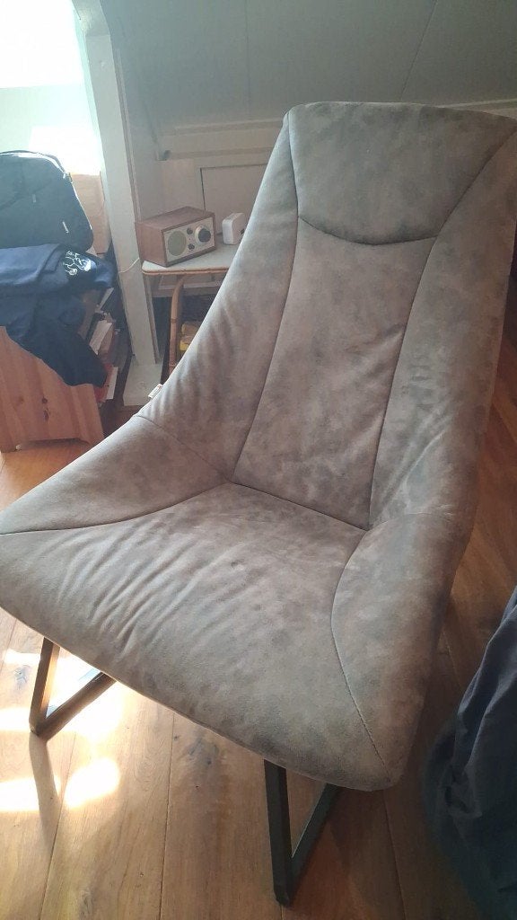 Lounge chair, Ophalen, Modern, strak, comfortabel., 75 tot 100 cm, Zo goed als nieuw