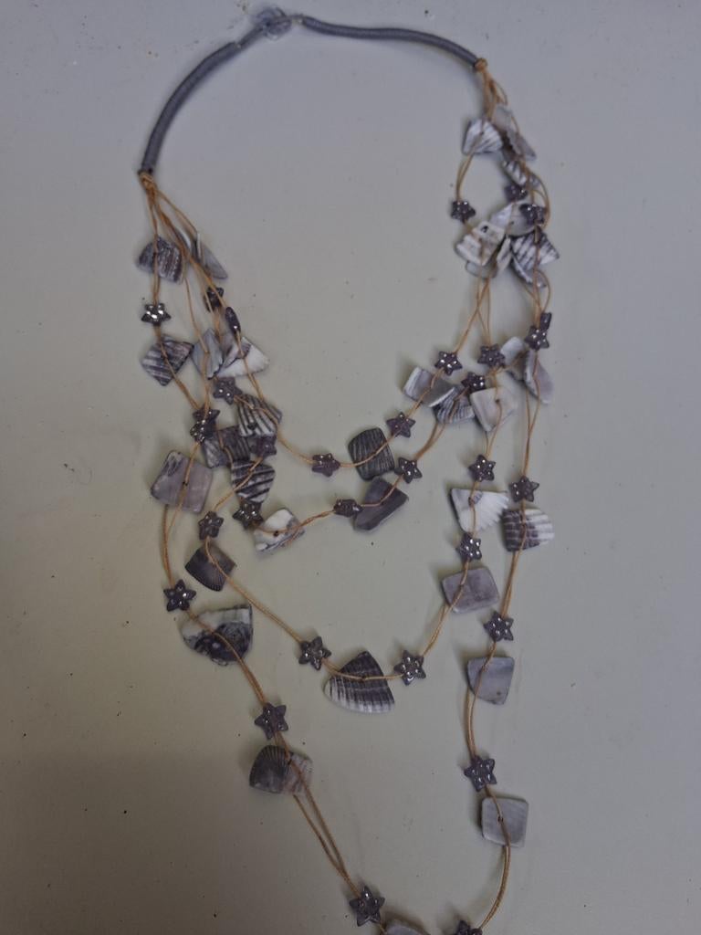 Unieke ketting met schelpjes en sterretjes Thailand, Sieraden, Tassen en Uiterlijk, Kettingen, Ophalen of Verzenden, Gebruikt