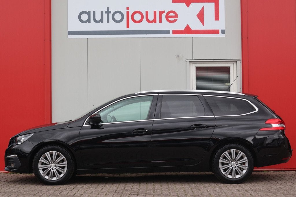 Peugeot 308 SW 1.5 BlueHDi Allure (bj 2019), Voorwielaandrijving, Gebruikt, 4 cilinders, Leder en Stof