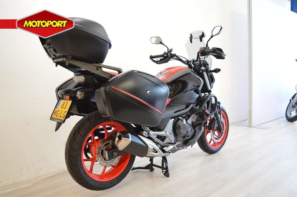 Honda NC 750 S ABS (bj 2016), Motoren, Wijngaardveld 1
9300  AALST, BE, Bedrijf, Mc.benelux@honda-eu.com, Toermotor
