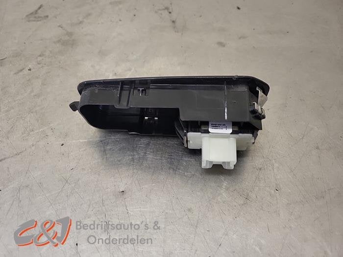 Elektrisch Raam Schakelaar van een Renault Trafic, Gebruikt, -, Renault, -