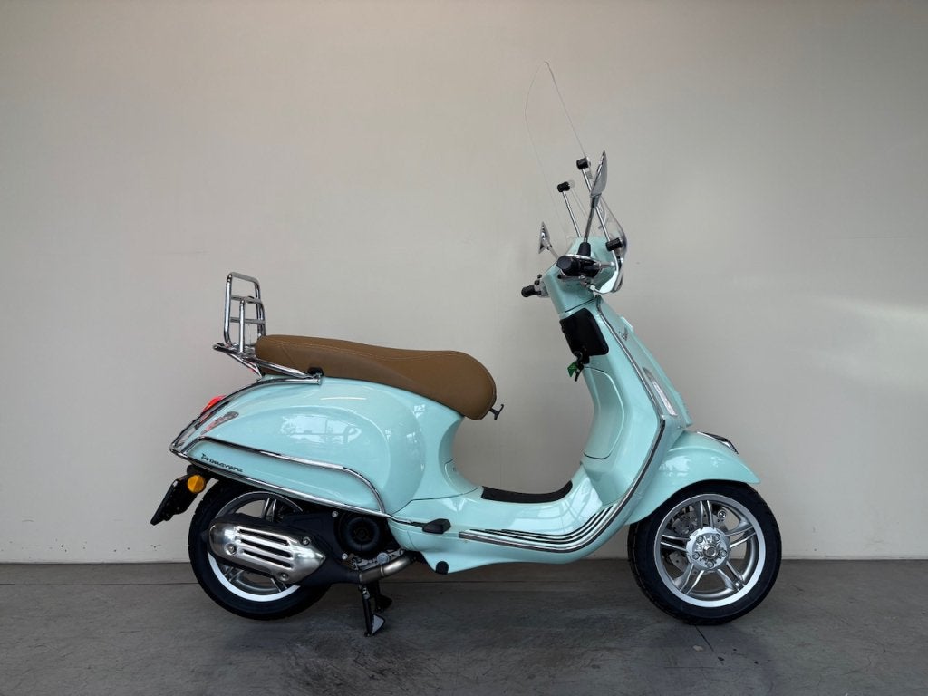 Vespa Primavera Verde Relax (mint groen) NIEUW 0 KM, Fietsen en Brommers, Niet ingevuld, Maximaal 45 km/u, Niet ingevuld, Nieuw