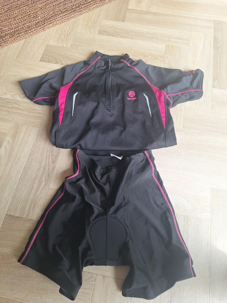 Leontien fietsshirt en broekje - Maat M, Maat 38/40 (M), Leontien, Zwart, Ophalen of Verzenden