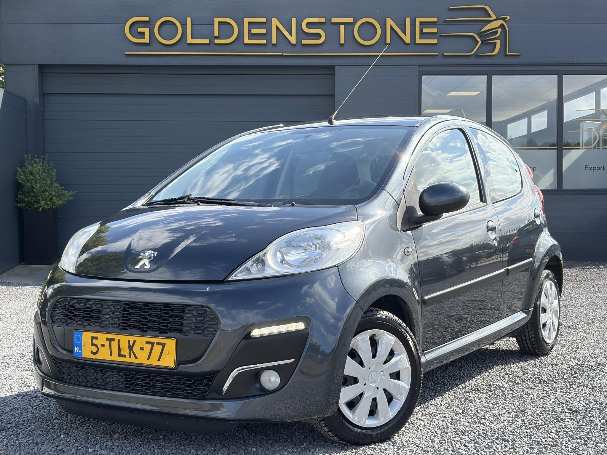 Peugeot 107