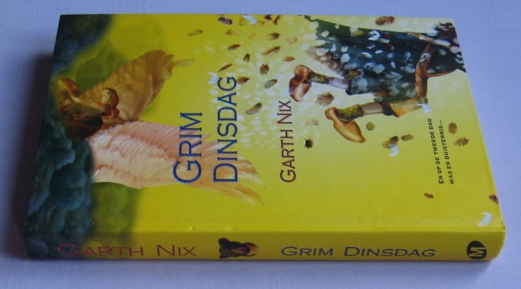Garth Nix - Grim Dinsdag (De Sleutels van het Koninkrijk 2), Boeken, Ophalen of Verzenden, Zo goed als nieuw, Garth Nix
