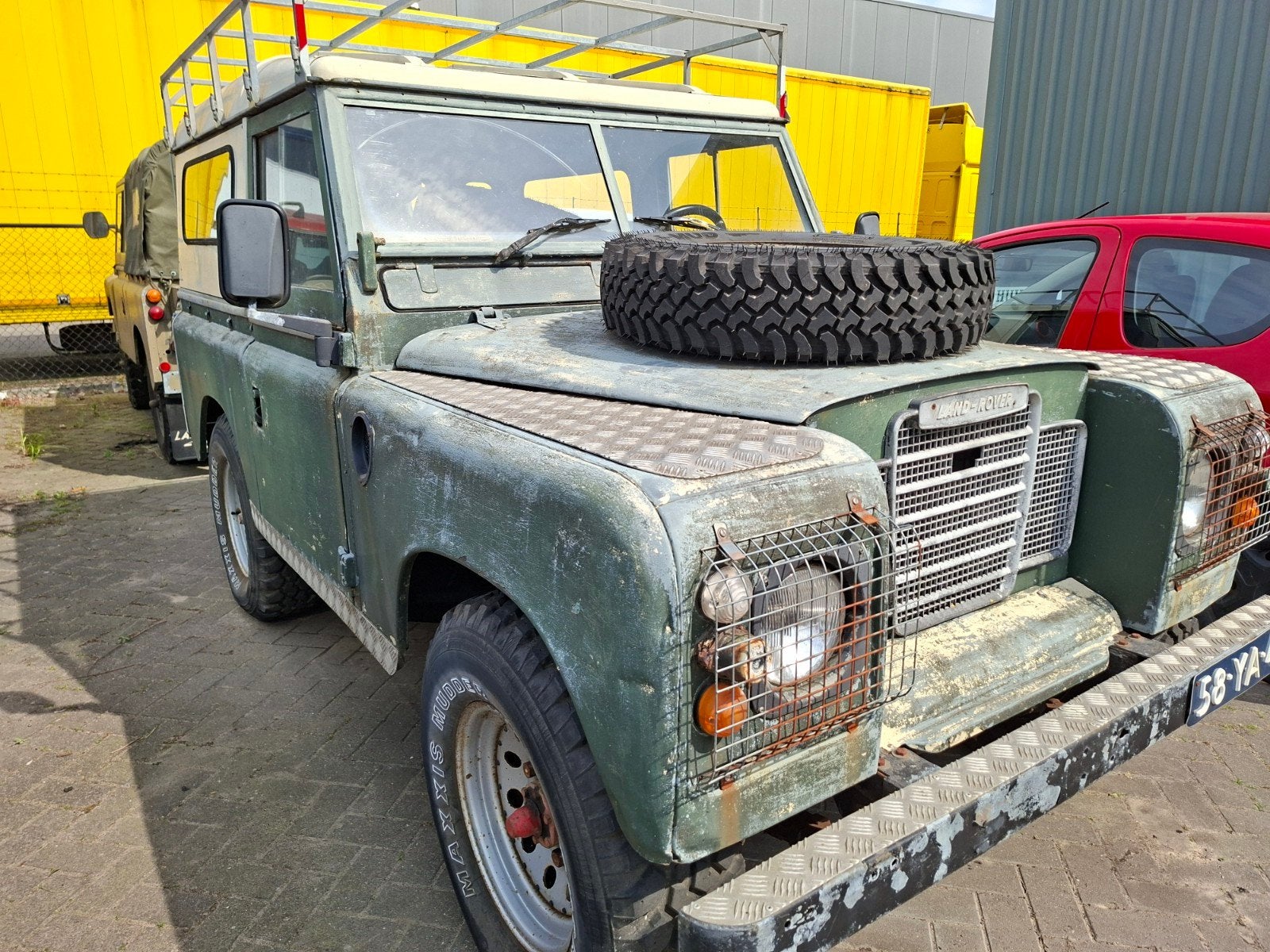 Land Rover 1975 Geel, 4 cilinders, Bedrijf, Handgeschakeld, SUV of Terreinwagen