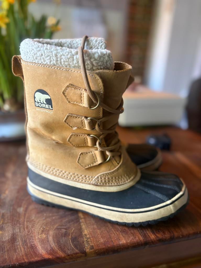 Sorel winterlaarzen maat 38,5 – warm, waterproof en netjes, Beige, Snowboots, Ophalen of Verzenden, Gedragen