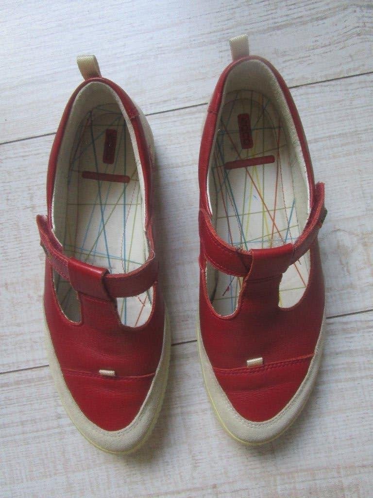 Schoenen ECCO mt 39  rood., Ecco, Ophalen of Verzenden, Rood, Sneakers of Gympen