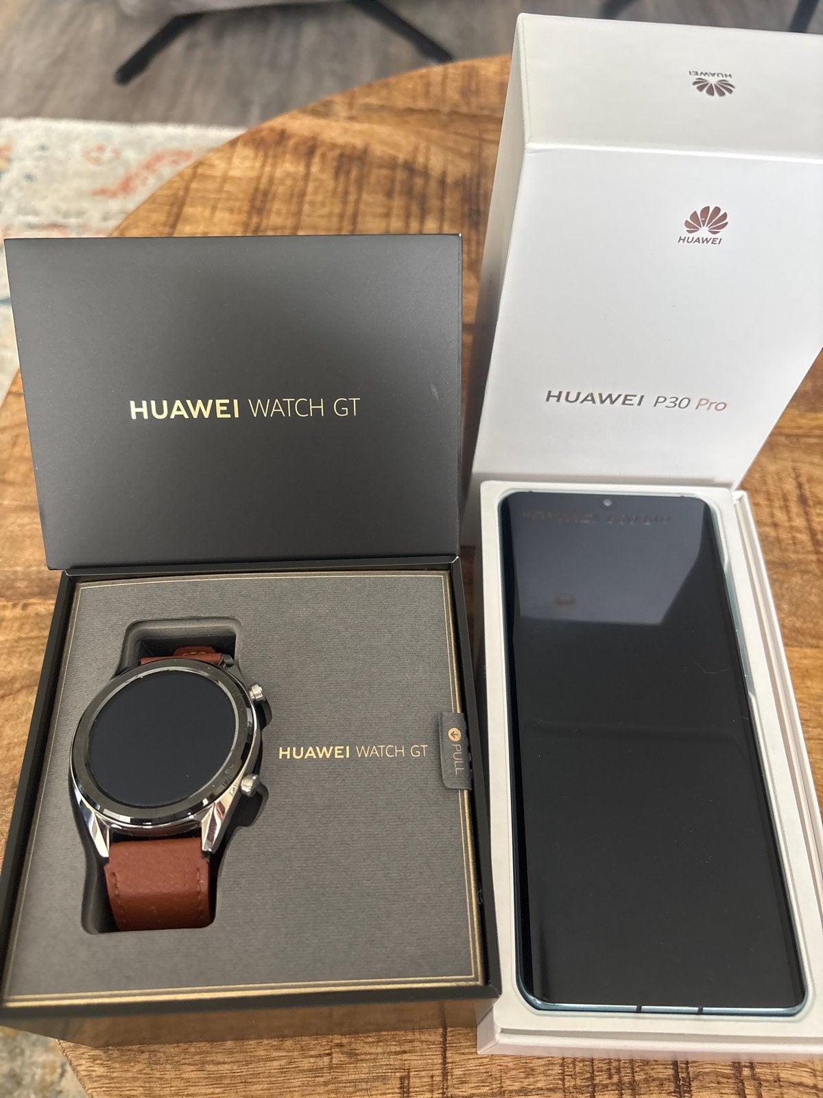Huawei Watch GT en Huawei P30 Pro set, Ophalen of Verzenden, Zo goed als nieuw, Zonder abonnement, Zonder simlock