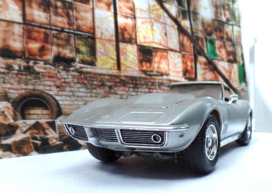 Zilverkleurige Corvette modelauto, Overige merken, 1:50 of kleiner, Auto, Ophalen of Verzenden