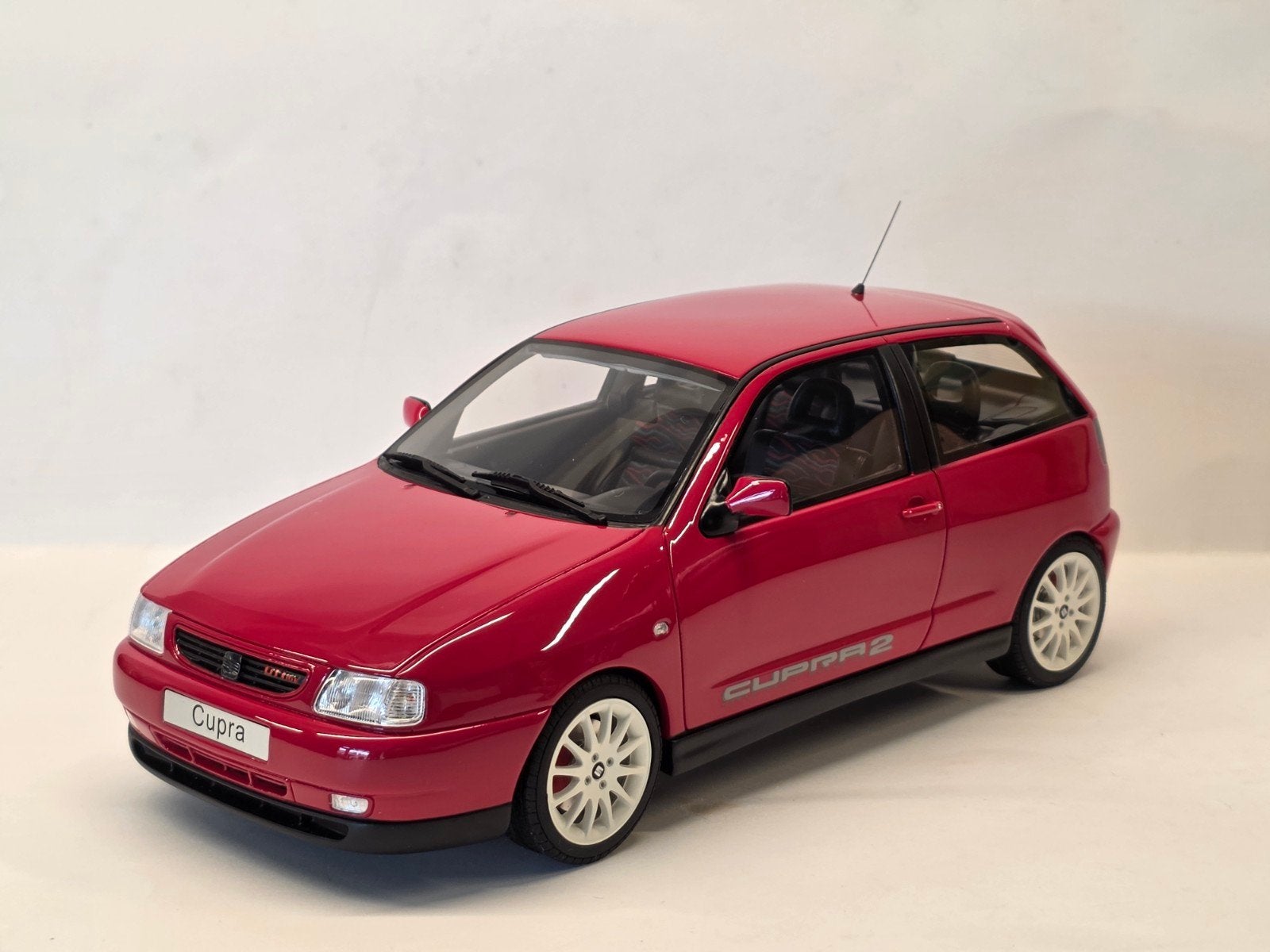 Ottomobile Seat Ibiza Cupra 2 1:18, OttOMobile, Auto, Nieuw, Ophalen of Verzenden