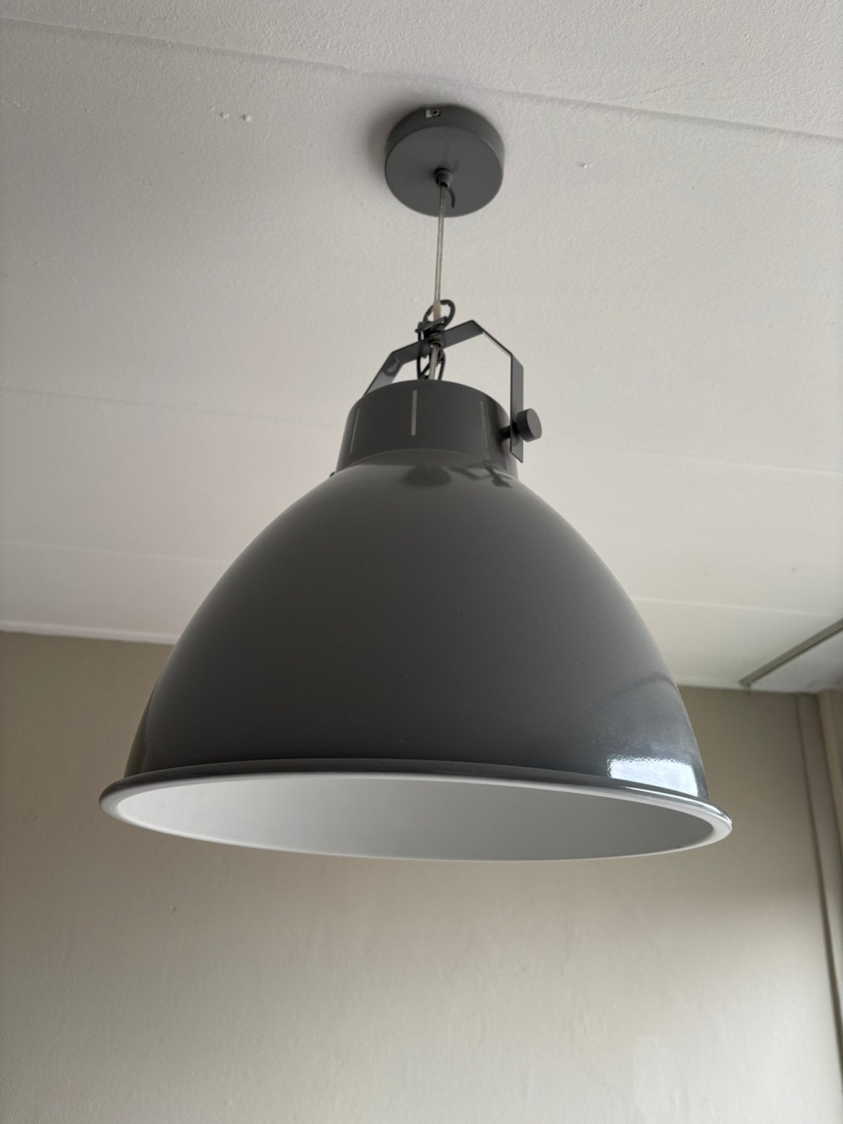 Lamp, Ophalen, Zo goed als nieuw