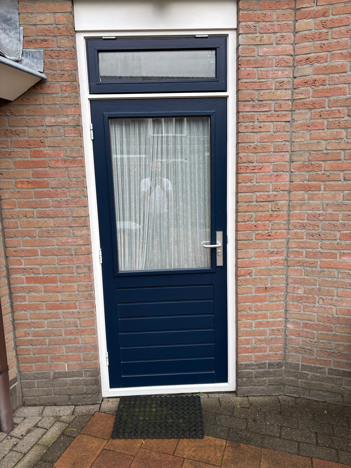 Donkerblauwe buitendeur met glas., Doe-het-zelf en Verbouw, Ophalen, Gebruikt, 80 tot 100 cm, Buitendeur