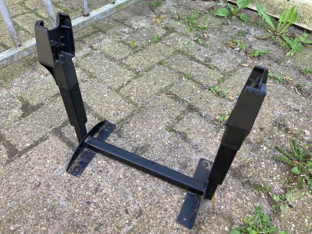 Steco maxi cosi houder voor bakfiets, Ophalen, Zo goed als nieuw