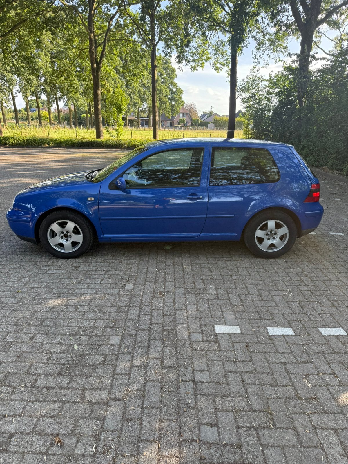 Volkswagen Golf 1.6 74KW 1999 Blauw, Auto's, Volkswagen, Particulier, Golf, Benzine, Hatchback, Handgeschakeld, Origineel Nederlands