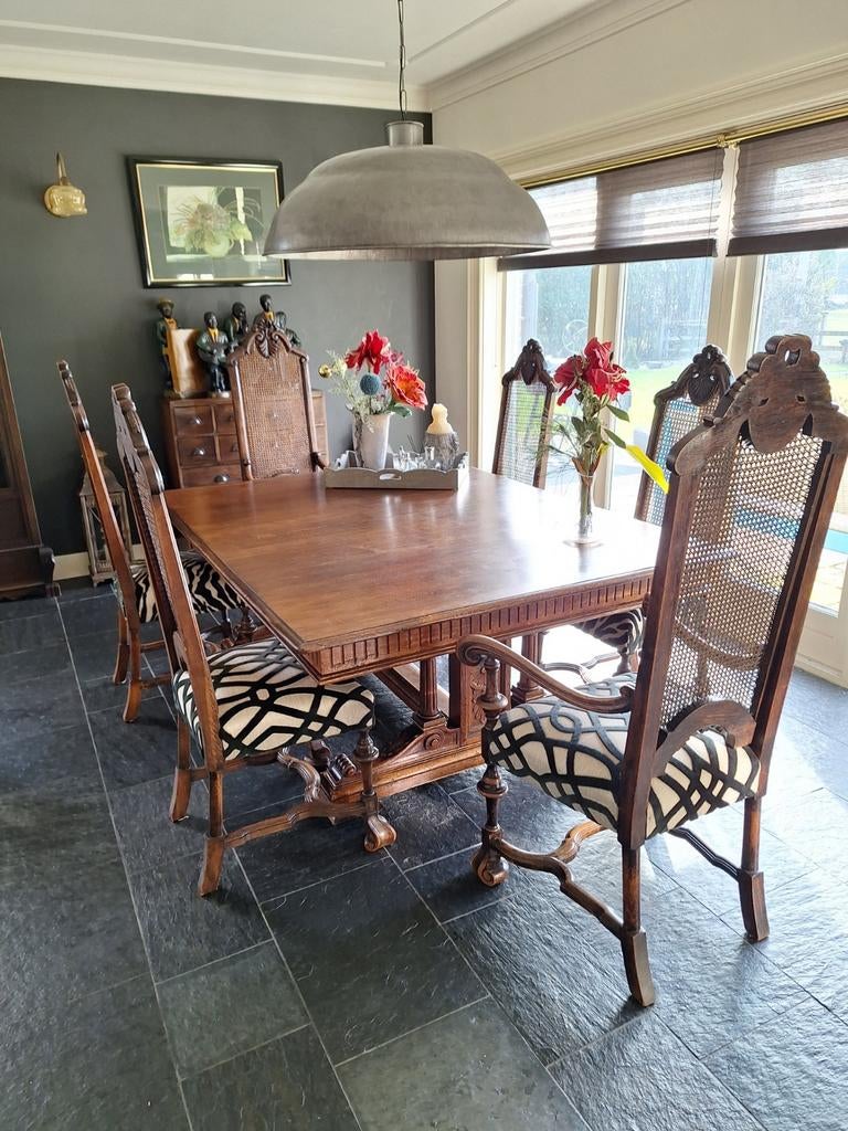 Antieke eettafel met 6 stoelen - Vintage met moderne twist, Ophalen