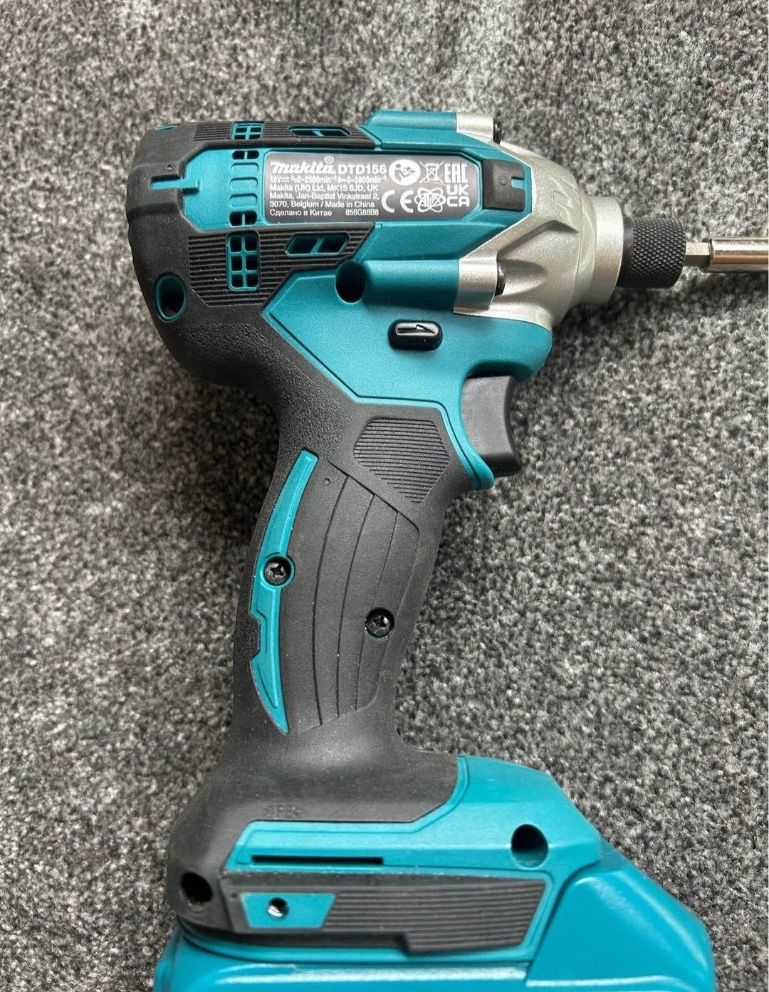 Makita Schroefmachine DTD156, Doe-het-zelf en Verbouw, Gereedschap | Boormachines, Ophalen of Verzenden, Zo goed als nieuw, Boor- en Schroefmachine