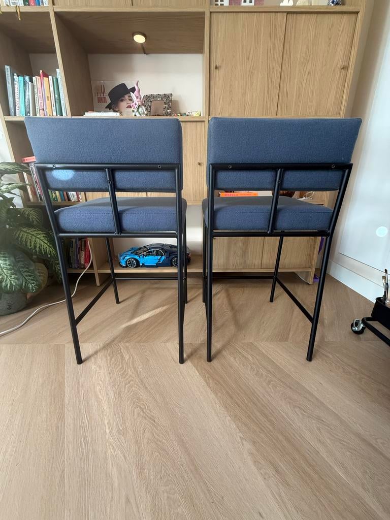 Set van 2 FÉST barstoelen - Zo goed als nieuw, Ophalen, Met voetsteun, Zo goed als nieuw, 90 cm of meer