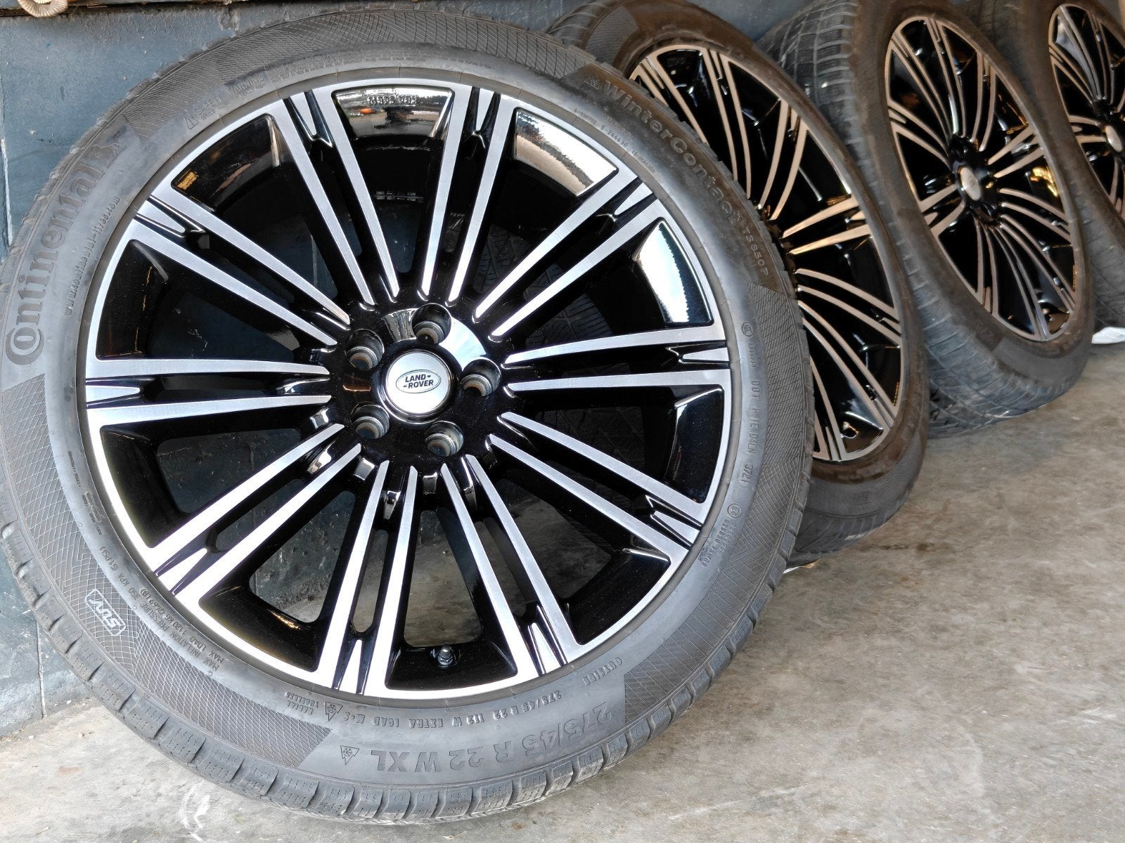 22" Range Rover Winterset Continental TPMS, Gebruikt, 275 mm, Banden en Velgen, Onbekend