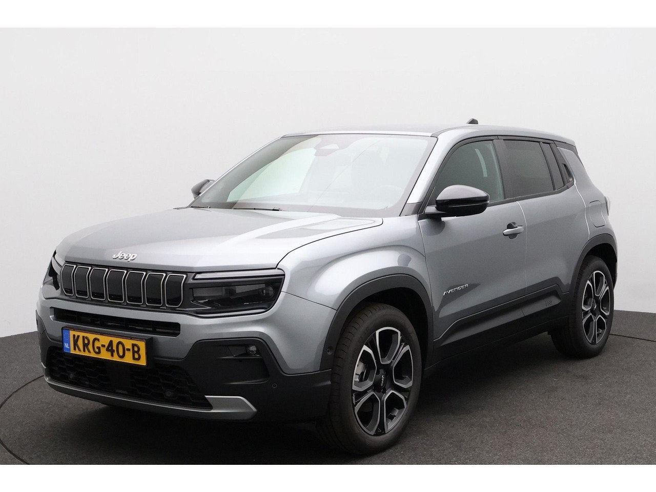 Jeep Avenger Summit 54 kWh / Winter pack & Warmtepomp / ACTI, Auto's, Automaat, Gebruikt, 156 pk, Parkeersensor
