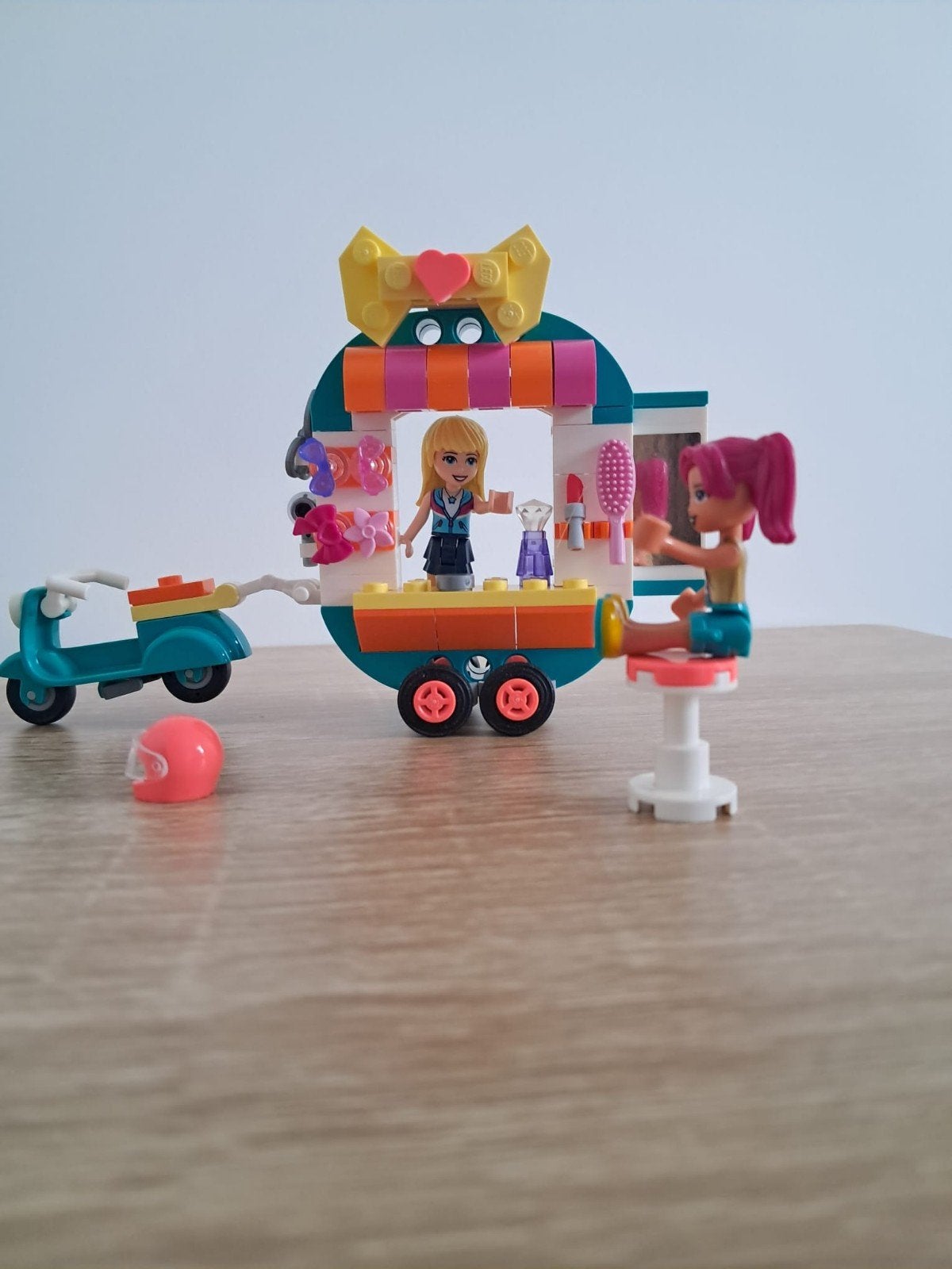 Lego Friends mobiele modeboetiek 41719 compleet, Lego, Friends, Ophalen of Verzenden, Zo goed als nieuw
