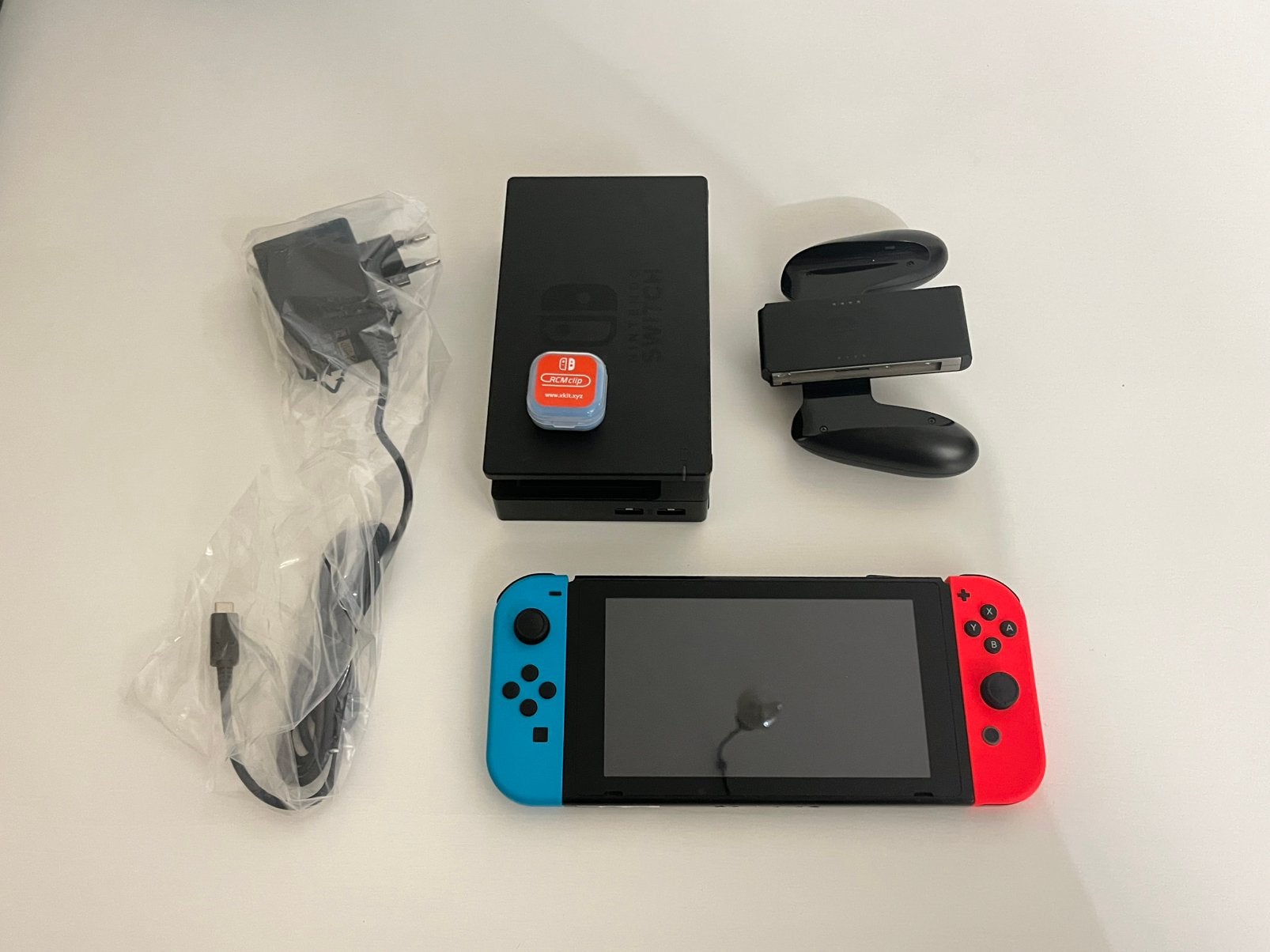 Nintendo Switch Unpatched, Ophalen of Verzenden, Zo goed als nieuw, Met 2 controllers, Switch Original