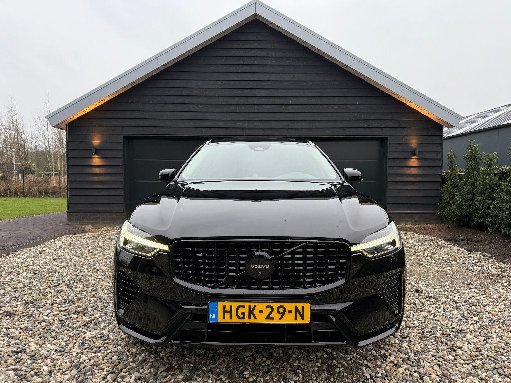 Volvo XC60 T8 Ultra Dark Plug-in Hybrid AWD 2024 Zwart, Automaat, 4 cilinders, 1969 cc, Zwart