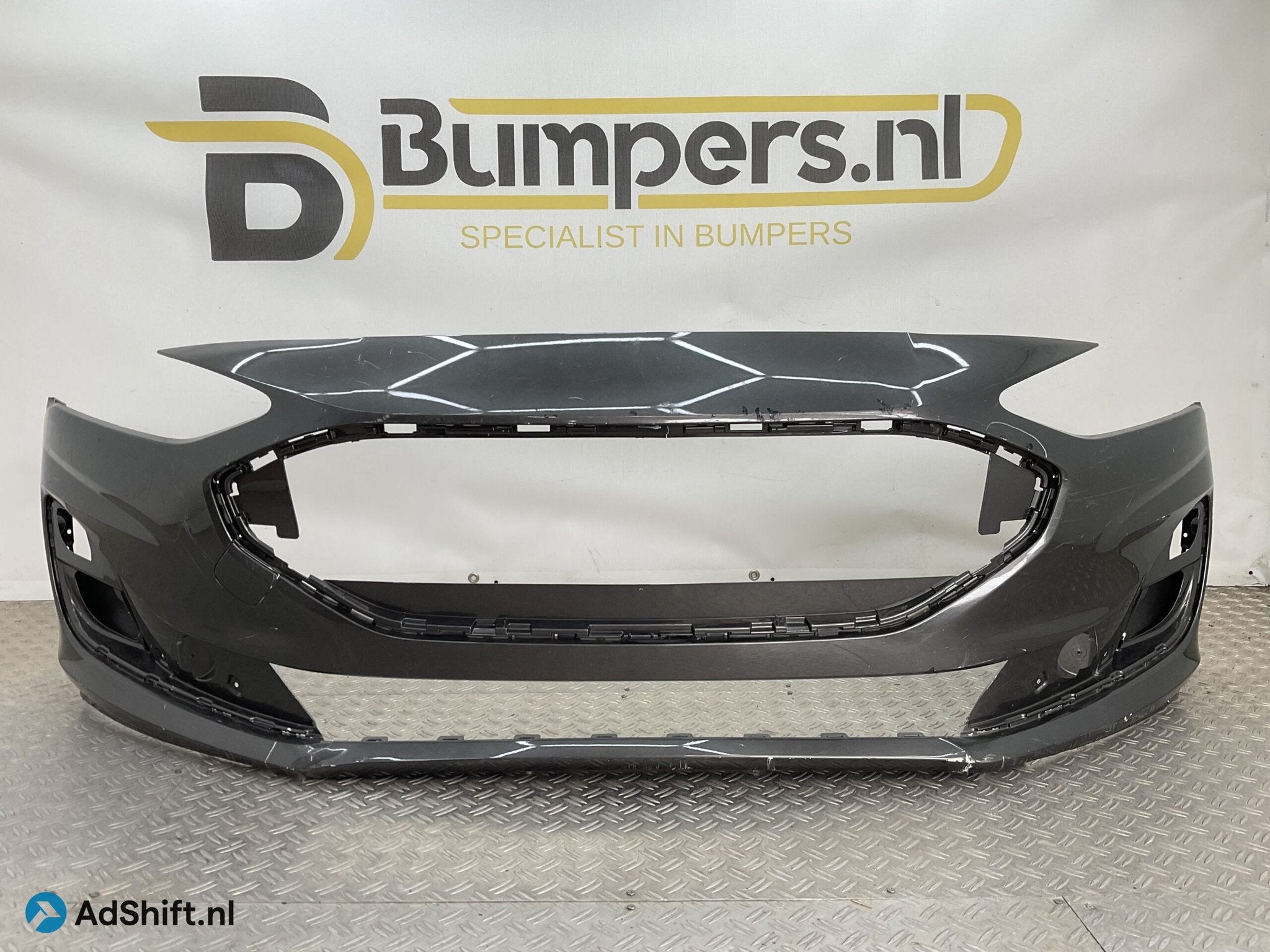 Bumper Ford Focus MK4 22- NX7B-17C831-AA Voorbumper D9-18956, Bumper