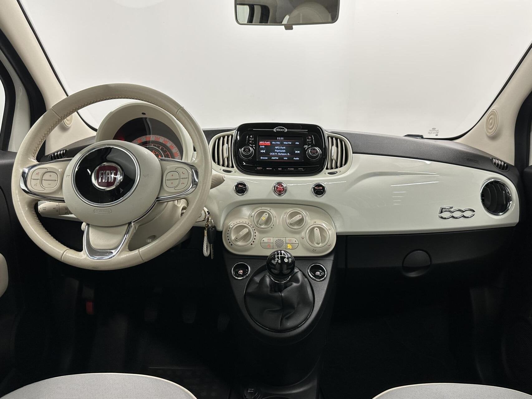 Fiat 500 0.9 TwinAir Turbo Collezione PANO NAVIGATIE CRUISE, Auto's, Fiat, Voorwielaandrijving, Gebruikt, Leder en Stof, Origineel Nederlands