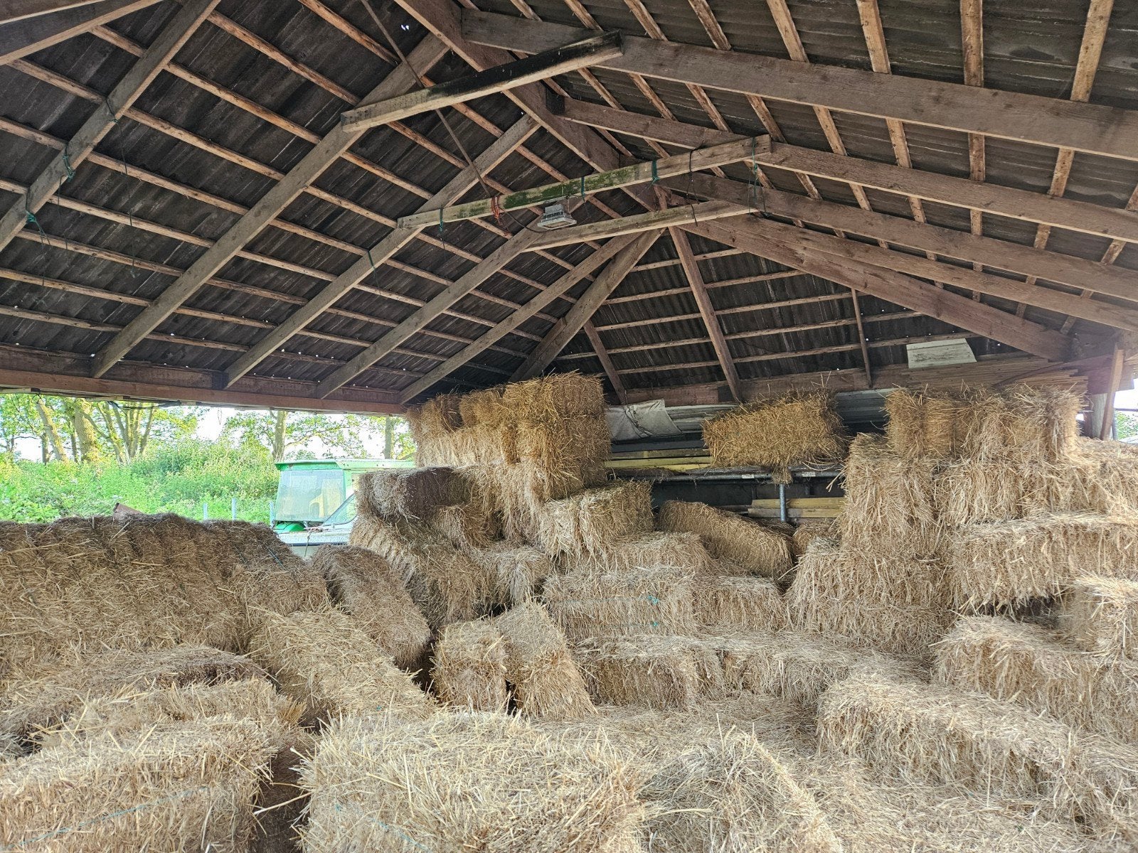 Hooi pakjes voor voer of strooisel, Tuin en Terras, Haardhout, Minder dan 3 m³, Ophalen