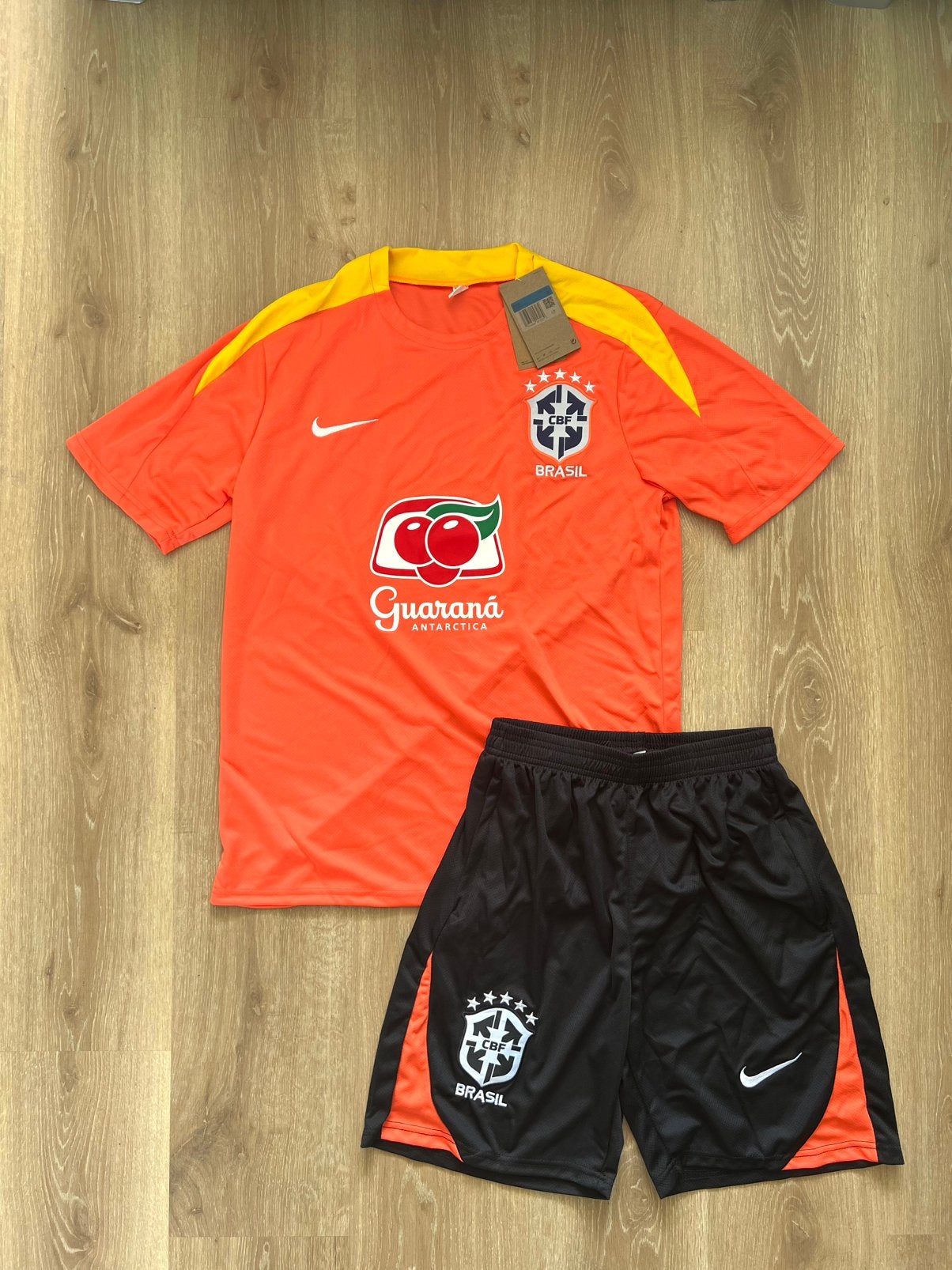 Brazilië zomerset oranje Maat M, Maat 48/50 (M), Nieuw, Oranje, Ophalen of Verzenden