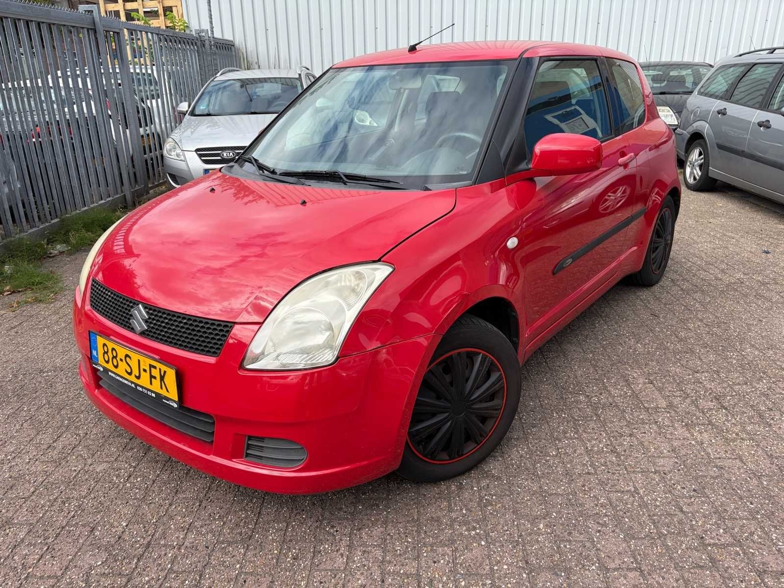 2006 Suzuki Swift 1.3 GLS Personenauto, Gebruikt, 31 €/maand, Swift, Bedrijf