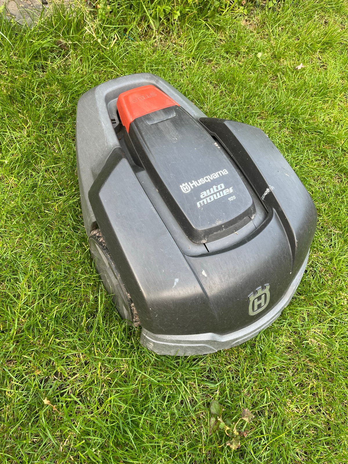 Husqvarna Automower 105 Robotmaaier - Goed onderhouden, Ophalen, Gebruikt, 20 tot 25 cm
